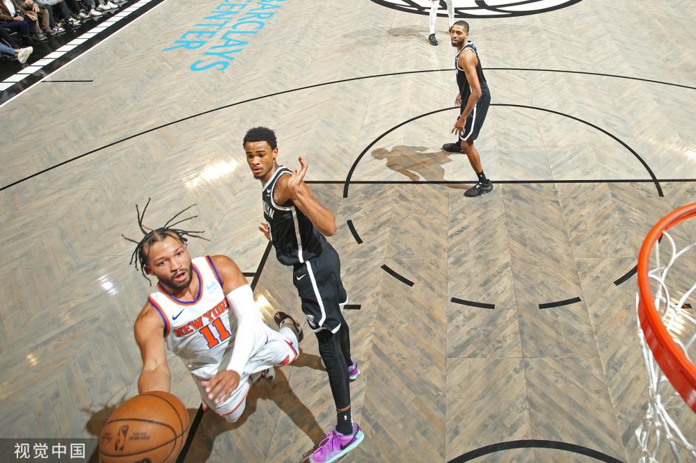 疑让人对他 疑让人对他