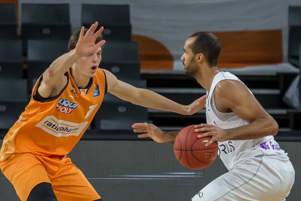 应速度和脚 应速度和脚